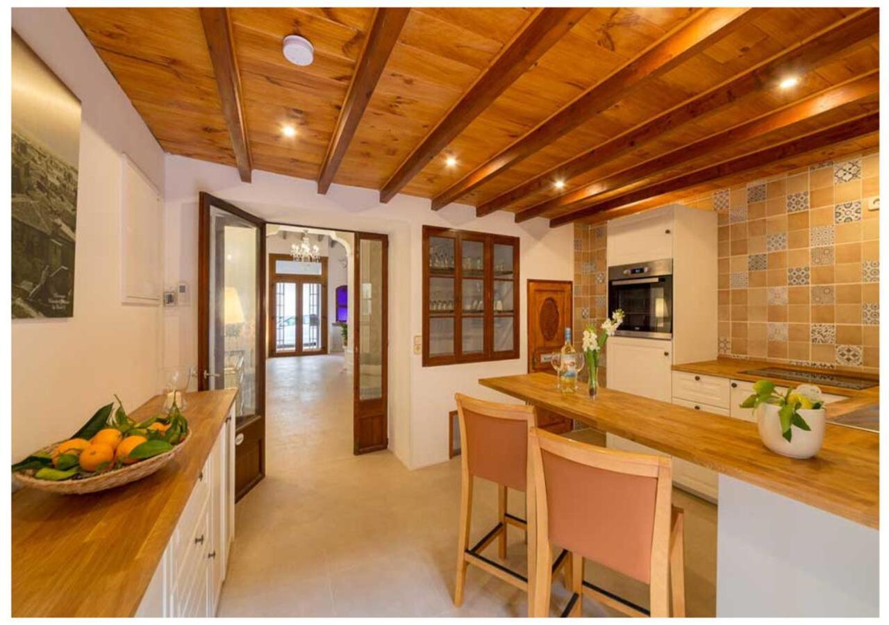 אפרטהוטל לןקמאג'ור Boutique Hostal "Born53" Im Stadtkern Von Llucmajor, Mallorca מראה חיצוני תמונה
